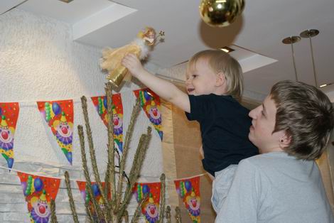 :    DSC00386.JPG
: 45
:  62,3 