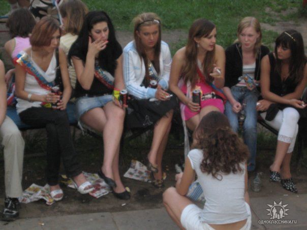 :  4058a2321d0f.jpg
: 215
:  44,1 