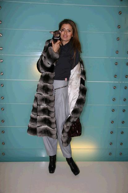 :  14118072e8a7.jpg
: 136
:  25,9 