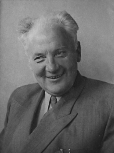 :  4.jpg
: 59
:  43,9 